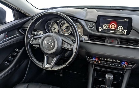 Mazda 6, 2021 год, 2 640 000 рублей, 29 фотография