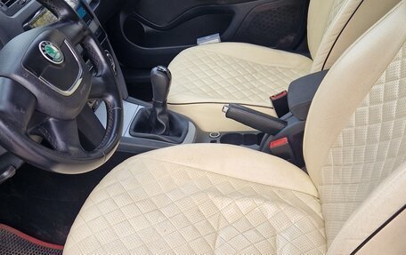 Skoda Octavia, 2011 год, 700 000 рублей, 13 фотография