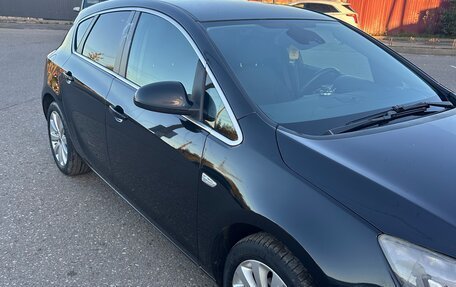 Opel Astra J, 2011 год, 515 000 рублей, 4 фотография