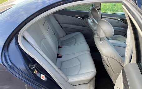 Mercedes-Benz E-Класс, 2003 год, 839 000 рублей, 8 фотография
