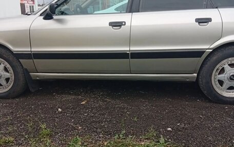 Audi 80, 1988 год, 260 000 рублей, 2 фотография