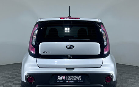 KIA Soul II рестайлинг, 2018 год, 1 597 000 рублей, 7 фотография