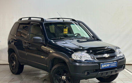 Chevrolet Niva I рестайлинг, 2016 год, 535 000 рублей, 2 фотография