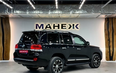 Toyota Land Cruiser 200, 2015 год, 5 500 000 рублей, 6 фотография