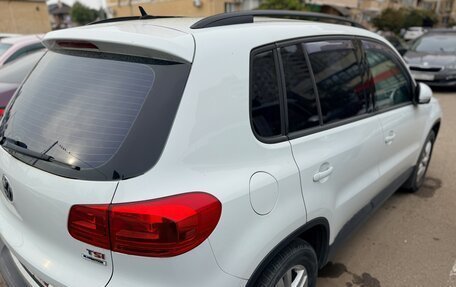 Volkswagen Tiguan I, 2015 год, 1 556 000 рублей, 5 фотография