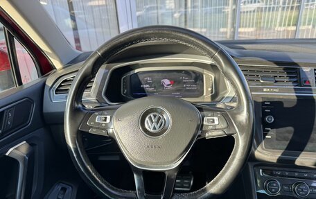 Volkswagen Tiguan II, 2019 год, 2 699 000 рублей, 10 фотография