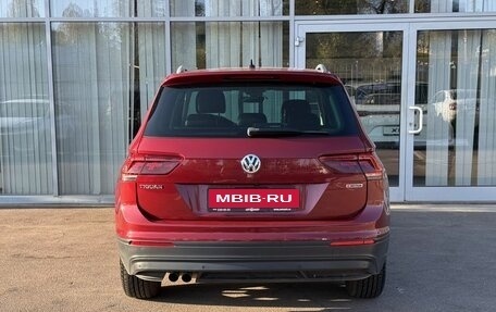 Volkswagen Tiguan II, 2019 год, 2 699 000 рублей, 6 фотография