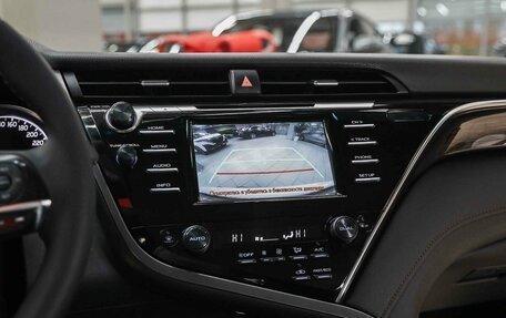 Toyota Camry, 2020 год, 1 850 000 рублей, 11 фотография