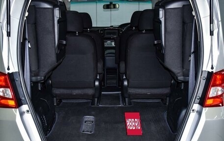 Honda Freed I, 2010 год, 999 000 рублей, 23 фотография