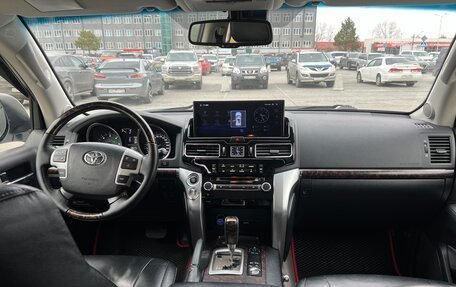 Toyota Land Cruiser 200, 2013 год, 3 190 000 рублей, 13 фотография