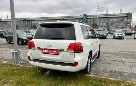 Toyota Land Cruiser 200, 2013 год, 3 190 000 рублей, 10 фотография
