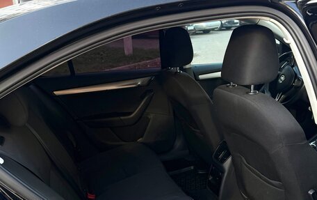 Skoda Octavia, 2015 год, 1 300 000 рублей, 4 фотография