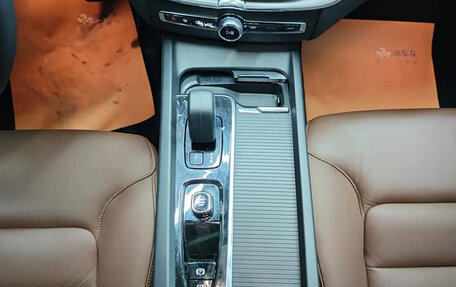 Volvo XC60 II, 2023 год, 4 155 720 рублей, 8 фотография