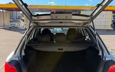 Subaru Impreza II рестайлинг 2, 2005 год, 550 000 рублей, 15 фотография