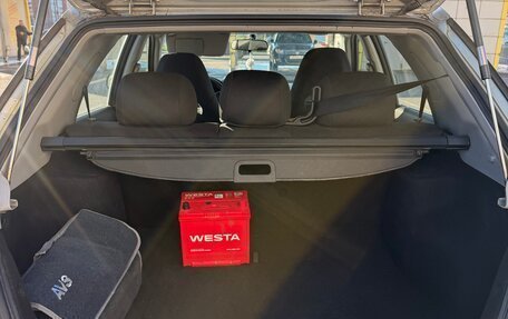 Subaru Impreza II рестайлинг 2, 2005 год, 550 000 рублей, 16 фотография