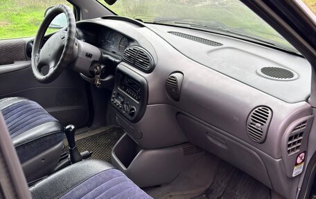 Chrysler Voyager III, 1999 год, 50 000 рублей, 5 фотография