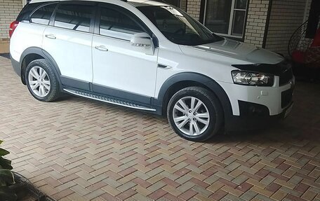 Chevrolet Captiva I, 2015 год, 1 550 000 рублей, 2 фотография