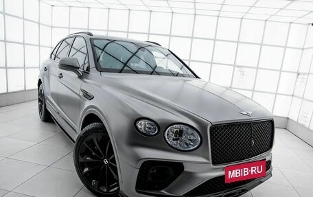 Bentley Bentayga I, 2021 год, 22 700 000 рублей, 12 фотография