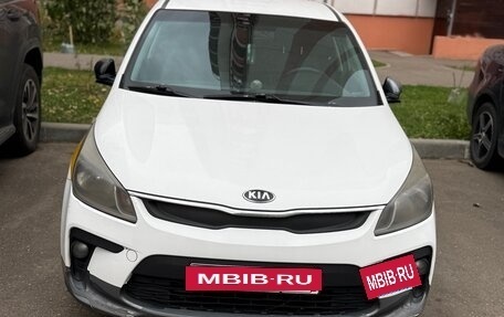 KIA Rio IV, 2019 год, 935 000 рублей, 2 фотография
