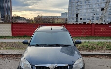 Skoda Roomster, 2008 год, 430 000 рублей, 2 фотография