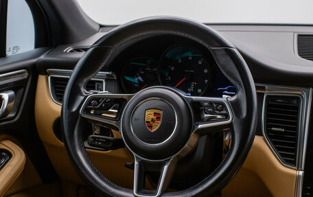 Porsche Macan I рестайлинг, 2017 год, 3 245 000 рублей, 15 фотография