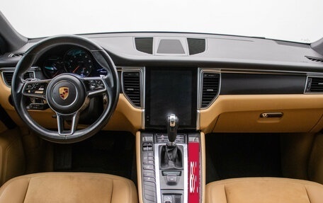 Porsche Macan I рестайлинг, 2017 год, 3 245 000 рублей, 13 фотография