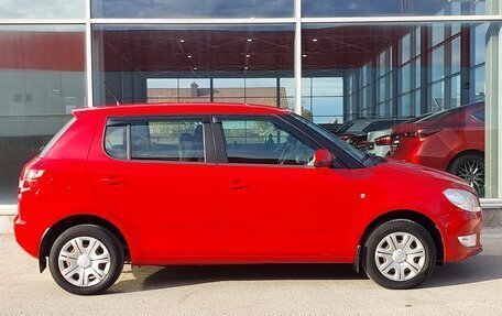 Skoda Fabia II, 2011 год, 599 000 рублей, 5 фотография