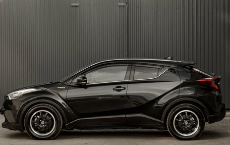 Toyota C-HR I рестайлинг, 2018 год, 2 315 000 рублей, 8 фотография