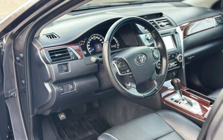 Toyota Camry, 2013 год, 1 695 000 рублей, 16 фотография