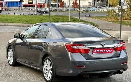 Toyota Camry, 2013 год, 1 695 000 рублей, 10 фотография