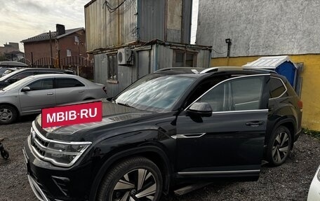 Volkswagen Teramont I, 2022 год, 4 690 000 рублей, 2 фотография