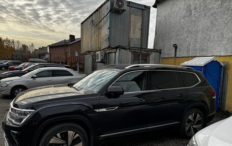 Volkswagen Teramont I, 2022 год, 4 690 000 рублей, 10 фотография