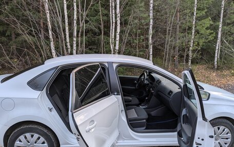 Volkswagen Polo VI (EU Market), 2012 год, 675 000 рублей, 10 фотография
