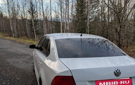 Volkswagen Polo VI (EU Market), 2012 год, 675 000 рублей, 11 фотография