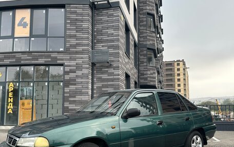 Daewoo Nexia I рестайлинг, 1999 год, 130 000 рублей, 2 фотография