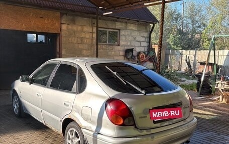 Toyota Corolla, 2001 год, 195 000 рублей, 2 фотография