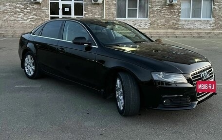 Audi A4, 2010 год, 1 050 000 рублей, 2 фотография