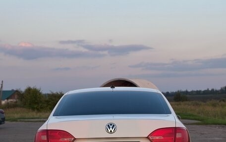 Volkswagen Jetta VII, 2013 год, 630 000 рублей, 5 фотография