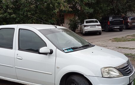 Renault Logan I, 2013 год, 350 000 рублей, 2 фотография