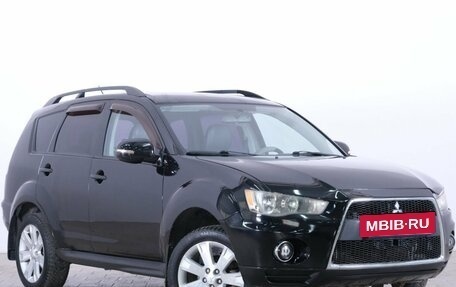 Mitsubishi Outlander III рестайлинг 3, 2012 год, 1 349 000 рублей, 2 фотография
