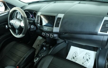 Mitsubishi Outlander III рестайлинг 3, 2012 год, 1 349 000 рублей, 19 фотография