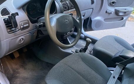 Hyundai Accent II, 2011 год, 450 000 рублей, 6 фотография