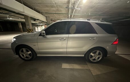 Mercedes-Benz M-Класс, 2012 год, 2 200 000 рублей, 4 фотография