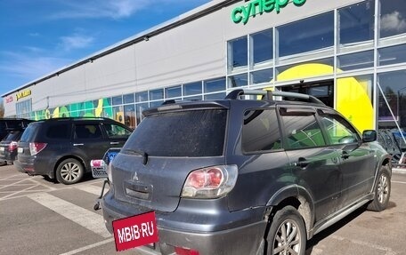 Mitsubishi Outlander III рестайлинг 3, 2004 год, 420 000 рублей, 2 фотография