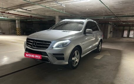 Mercedes-Benz M-Класс, 2012 год, 2 200 000 рублей, 3 фотография