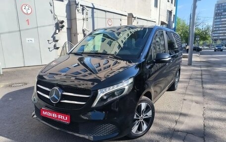 Mercedes-Benz V-Класс, 2022 год, 5 400 000 рублей, 1 фотография