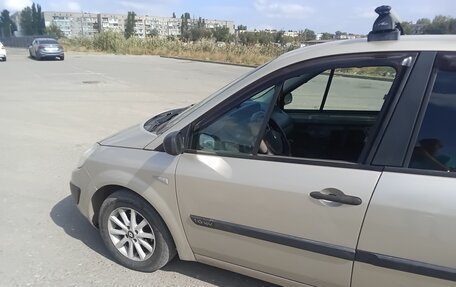 Renault Scenic III рестайлинг, 2006 год, 350 000 рублей, 3 фотография