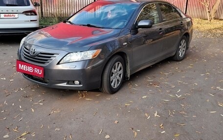 Toyota Camry, 2008 год, 1 100 000 рублей, 4 фотография
