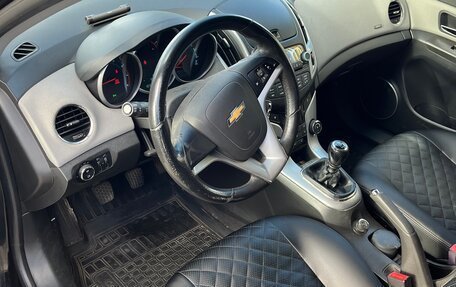 Chevrolet Cruze II, 2013 год, 930 000 рублей, 12 фотография