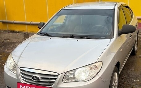 Hyundai Elantra IV, 2010 год, 750 000 рублей, 2 фотография